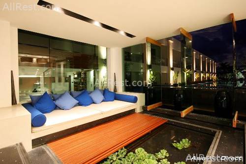 La Flora Resort Patong 11